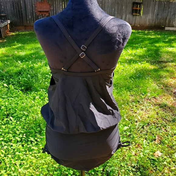 Athleta Laguna Side Scrunch Tankini Black Swim Dress - 34B/C - Picture 2 of 8